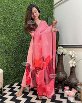 *Don't wear what fashion designers tell you to wear. Wear what they wear